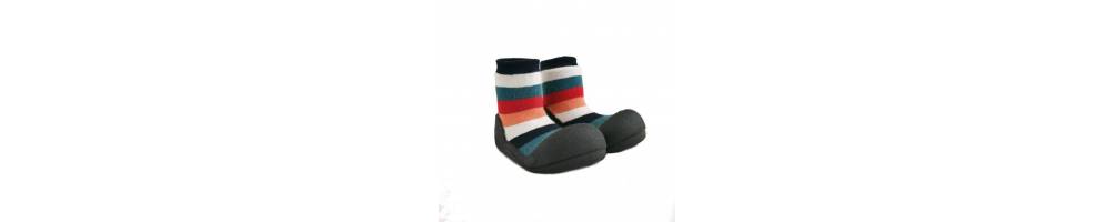 Attipas - Zapatos blanditos